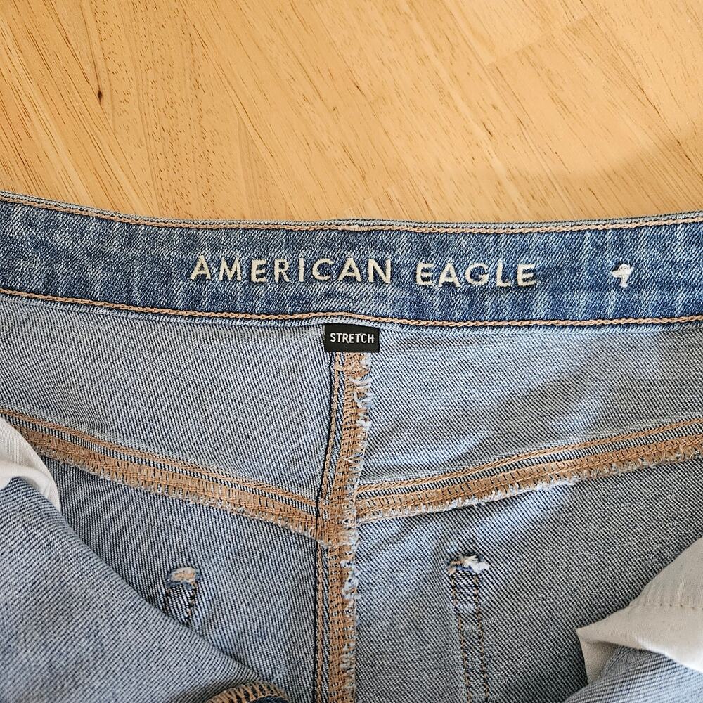 American Eagle Mom Jeans sz 14 R EUC High Rise - Picture 4 of 10